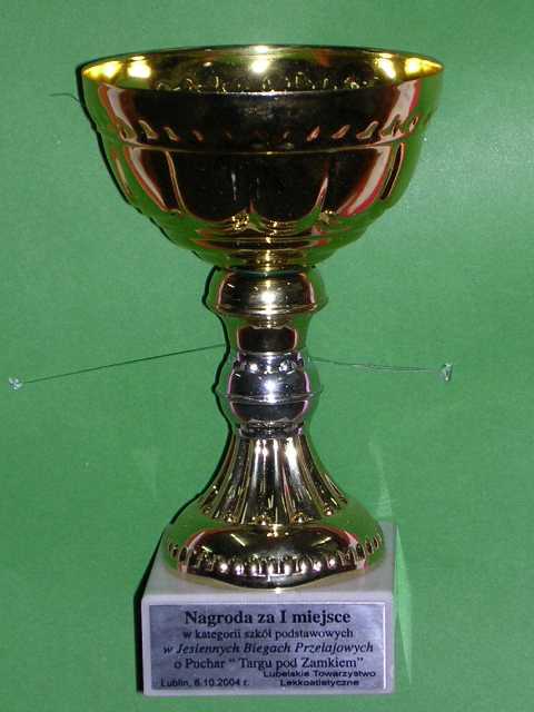 Puchar za I miejsce w kategorii szk podstawowych